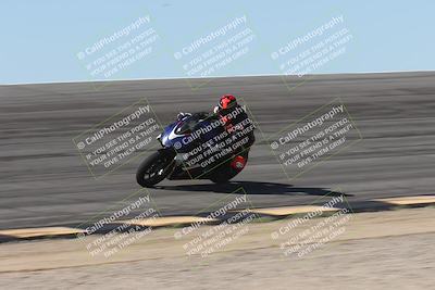 media/Oct-13-2025-Moto Forza (Mon) [[a66d839500]]/3-B Group/Session 2 (Bowl)/